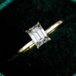 Moissanite Four-claw emerald rectangular 1ct ring - Image 5