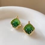 peridot stud earring